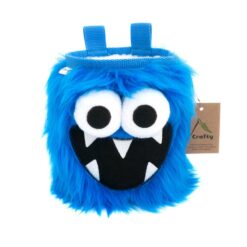 Das Bild zeigt eine blaues Five Toothed Monster Chalk Bag mit großen Augen und aufgerissenem Mund mit fünf Zähnen.